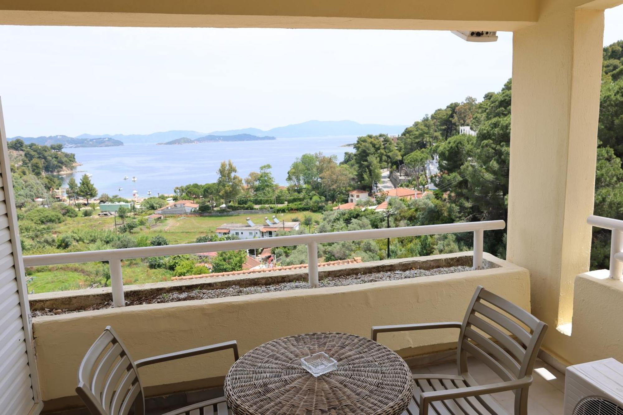 Kanapitsa Mare Hotel Екстериор снимка